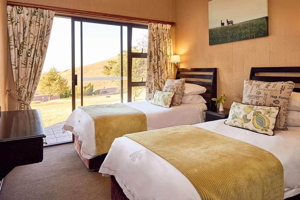 Hotel First Group Qwantani à Harrismith Chambre photo